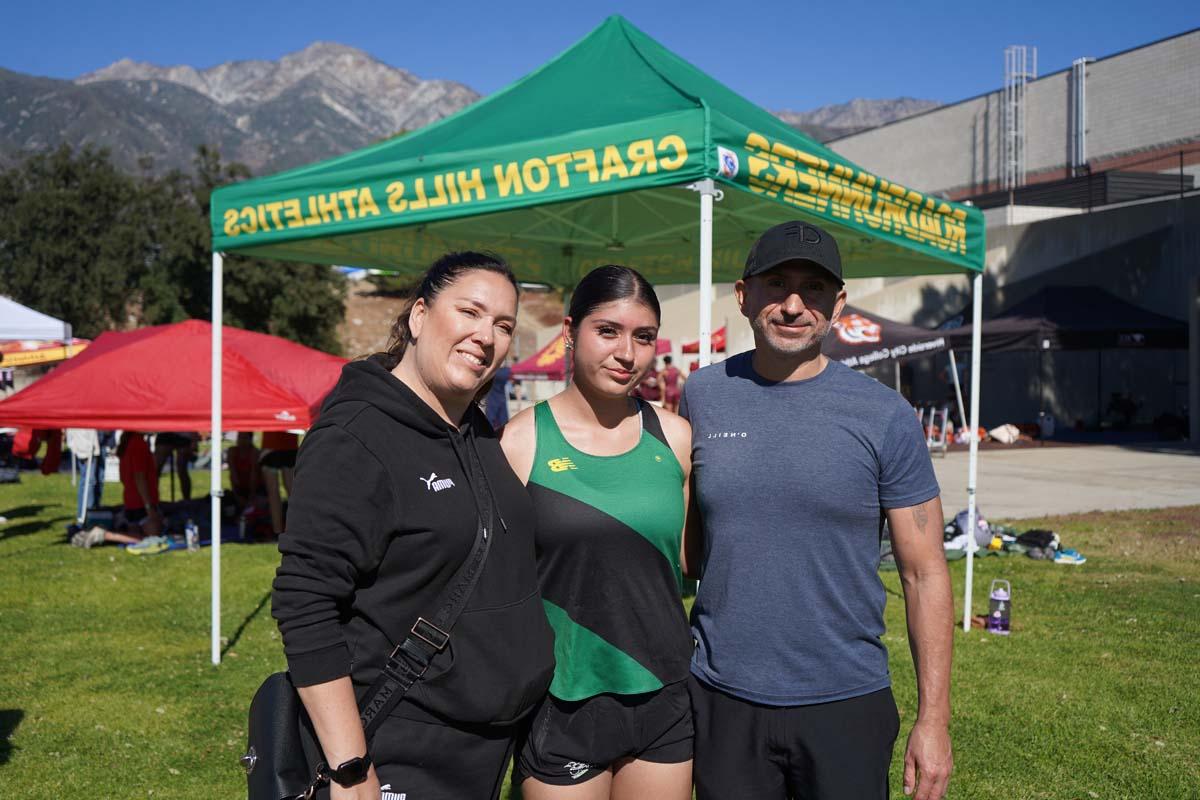 CHC students compete at Cross Country Regionals.